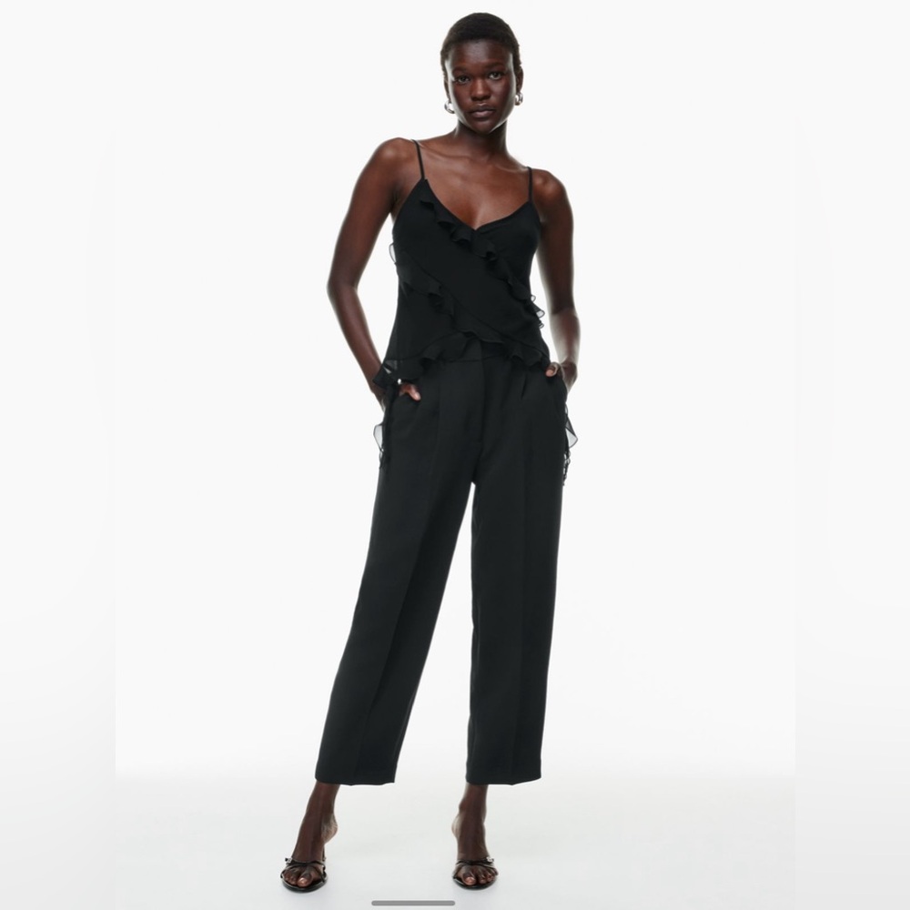 Aritzia Wilfred carrot pants NEW black 2S